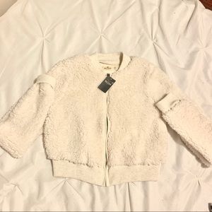 Hollister Sherpa Crop Top Zip Up Sweater